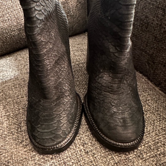 Ash Suede Python booties - Picture 7 of 7